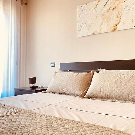 Nemis Apartments In The Centre Of Tirana Four Free Parking ภายนอก รูปภาพ