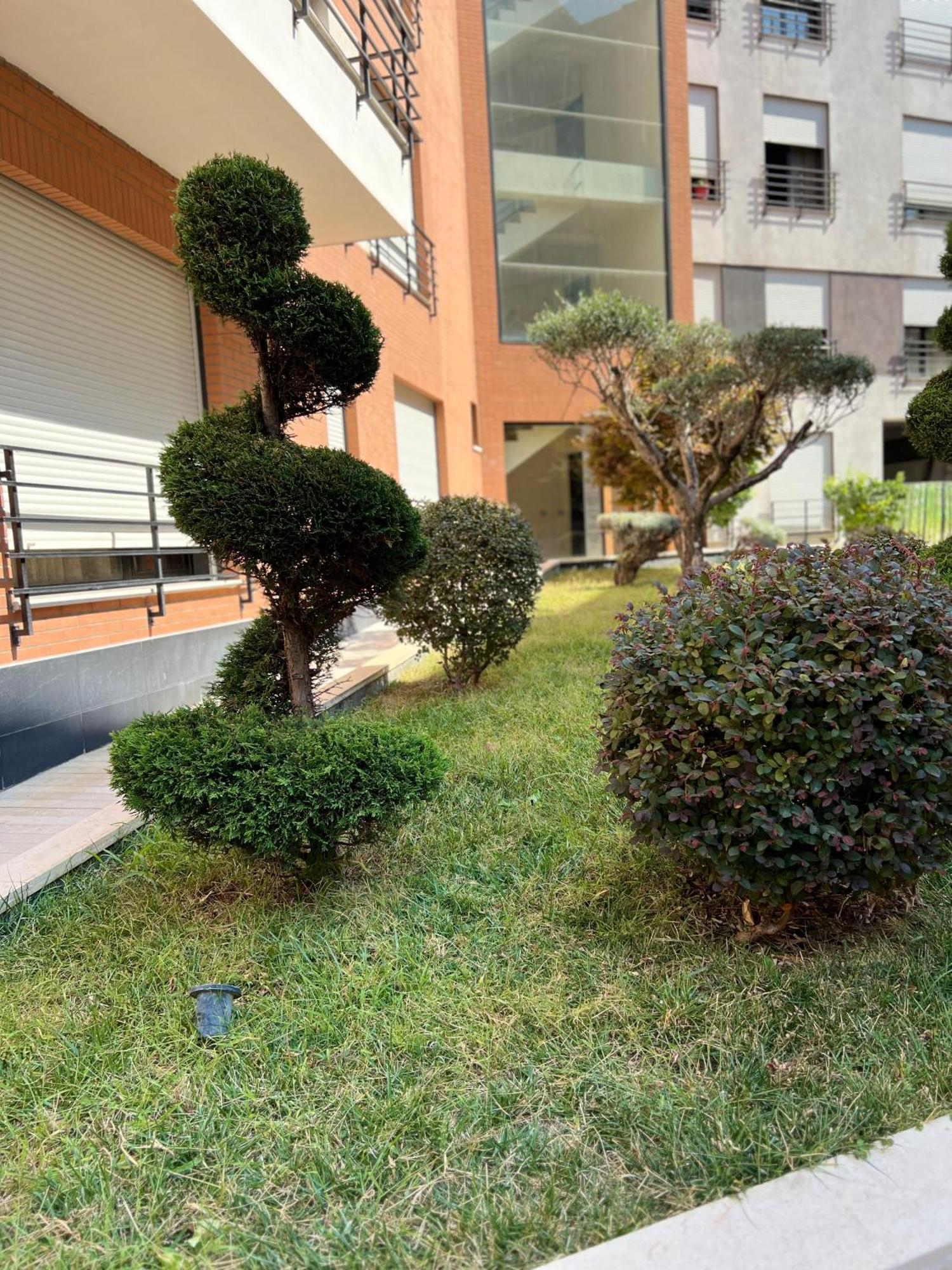 Nemis Apartments In The Centre Of Tirana Four Free Parking ภายนอก รูปภาพ